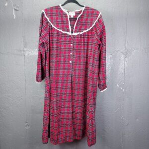 Lanz of Salzburg Nightgown Med Red Holiday Plaid Cotton Flannel Long Lace Trim